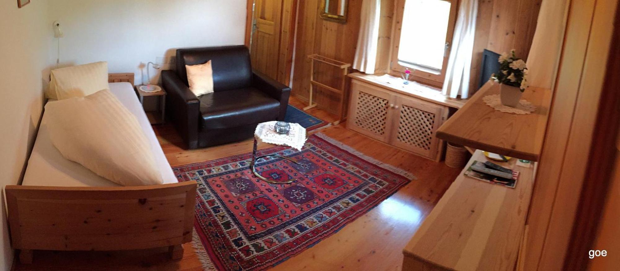 Hotel Chasa Sofia Scuol Pokoj fotografie