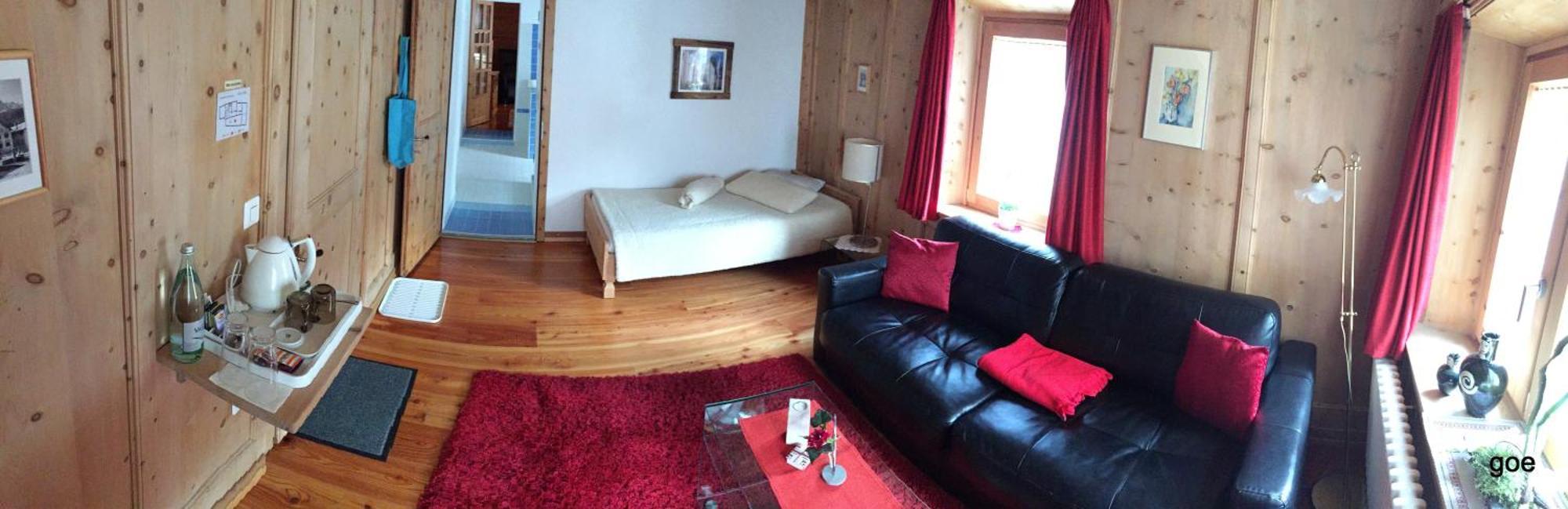 Hotel Chasa Sofia Scuol Pokoj fotografie